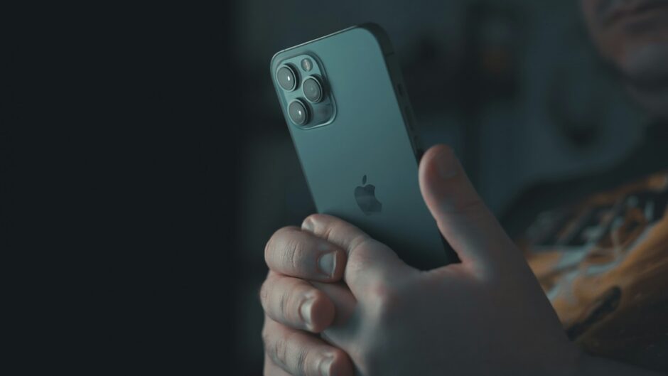 Apple iPhone